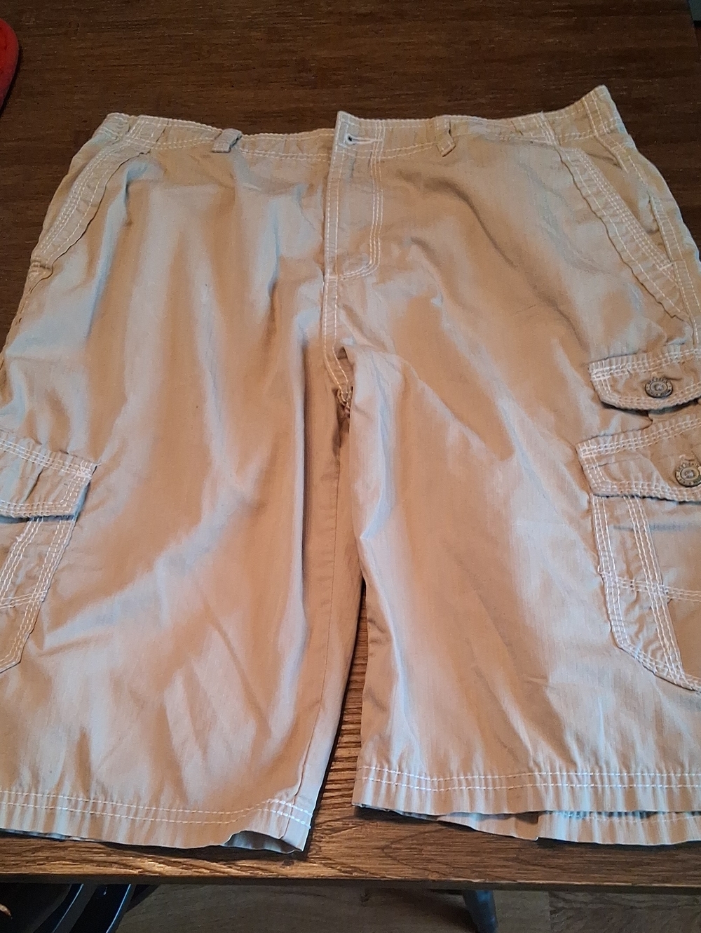 BKE Tan Cargo Shorts with Contrast Stitching